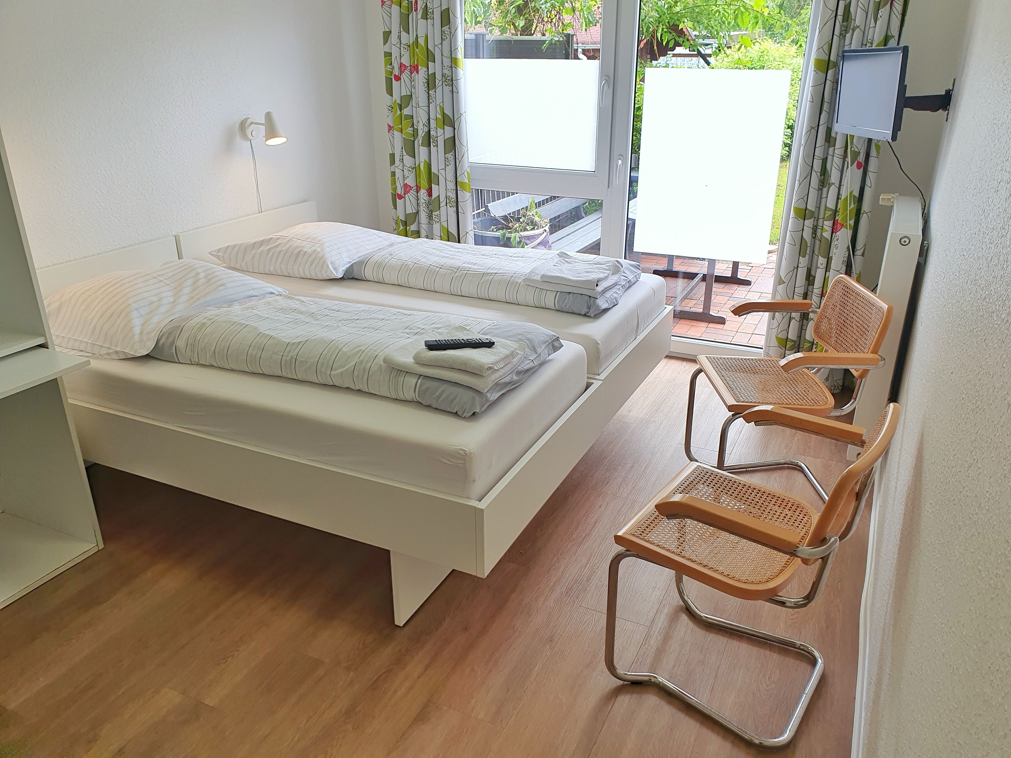 Double Apartment | Desk, free WiFi, bed sheets