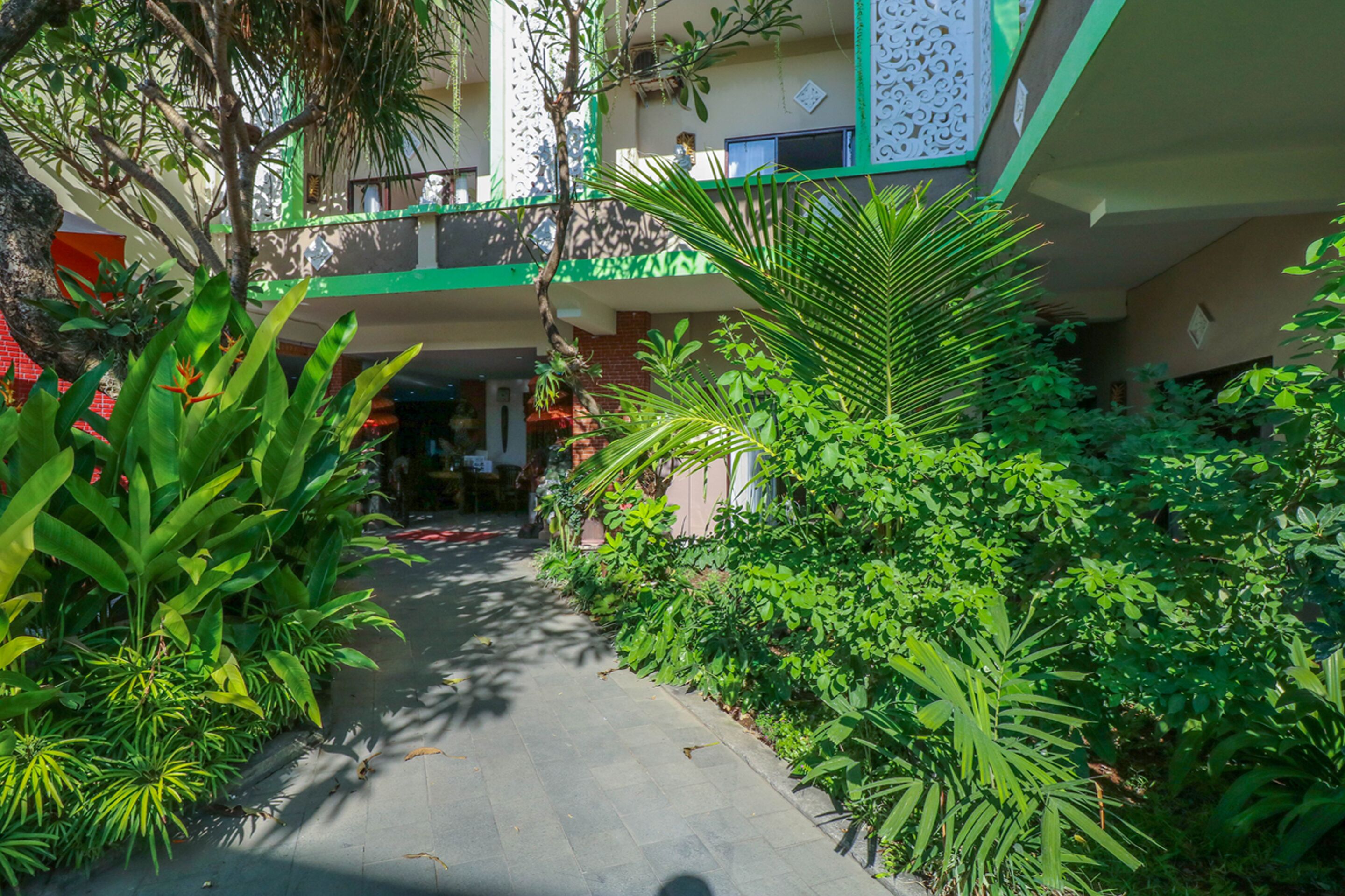 Photo - Capital O 1666 Grand Pudjawan Hotel Near Kuta Beach