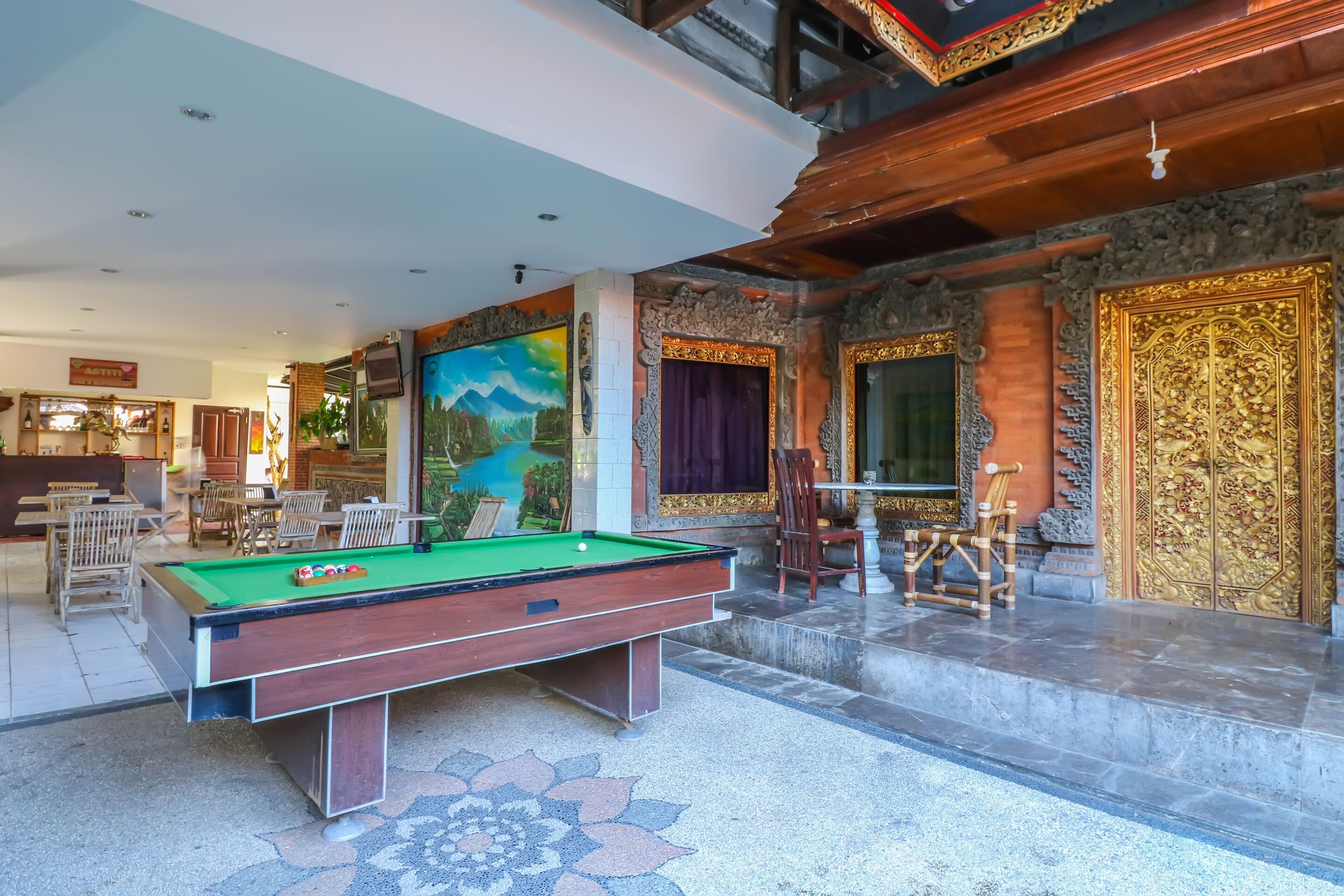 Photo - Capital O 1666 Grand Pudjawan Hotel Near Kuta Beach