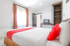 Familien-Suite | Schreibtisch, schallisolierte Zimmer, Zustellbetten, kostenloses WLAN