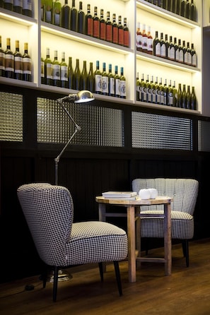 Restaurant - Hotel Praktik Vinoteca (Barcelona)