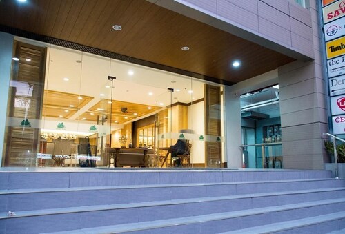 Family Suite Condotels at Cedar Peak