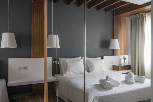 AD Luxury Rooms & Suites