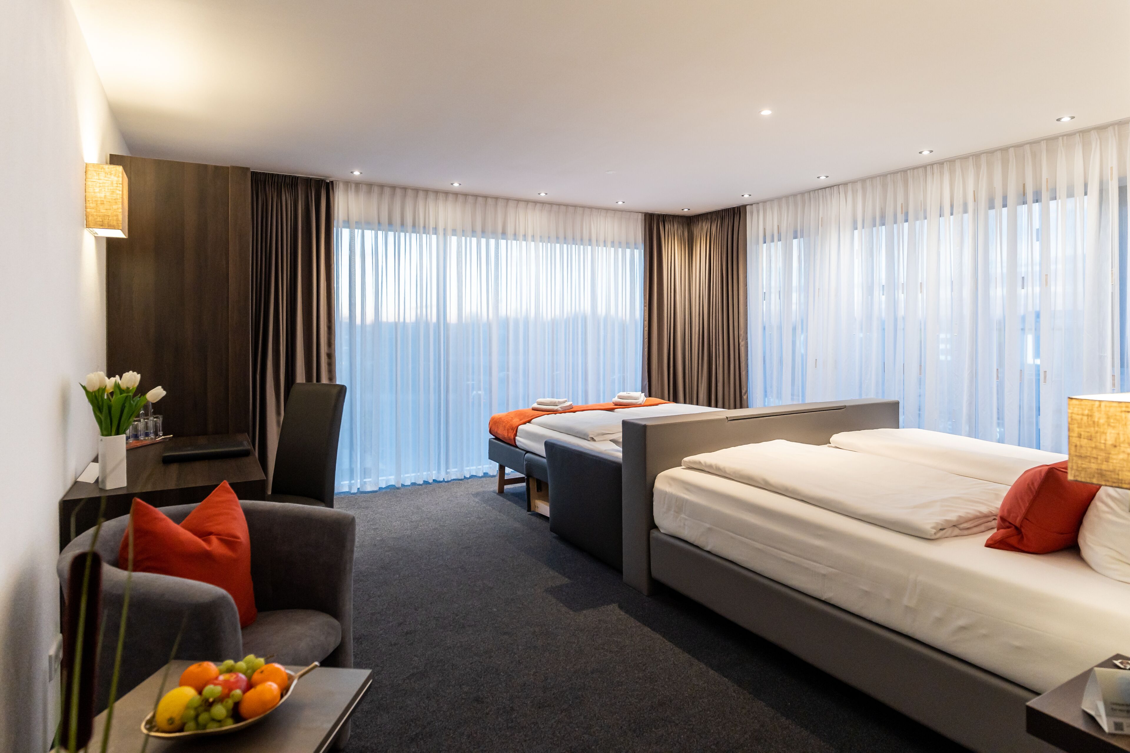 junior suite | premium bedding, desk, soundproofing, free wifi