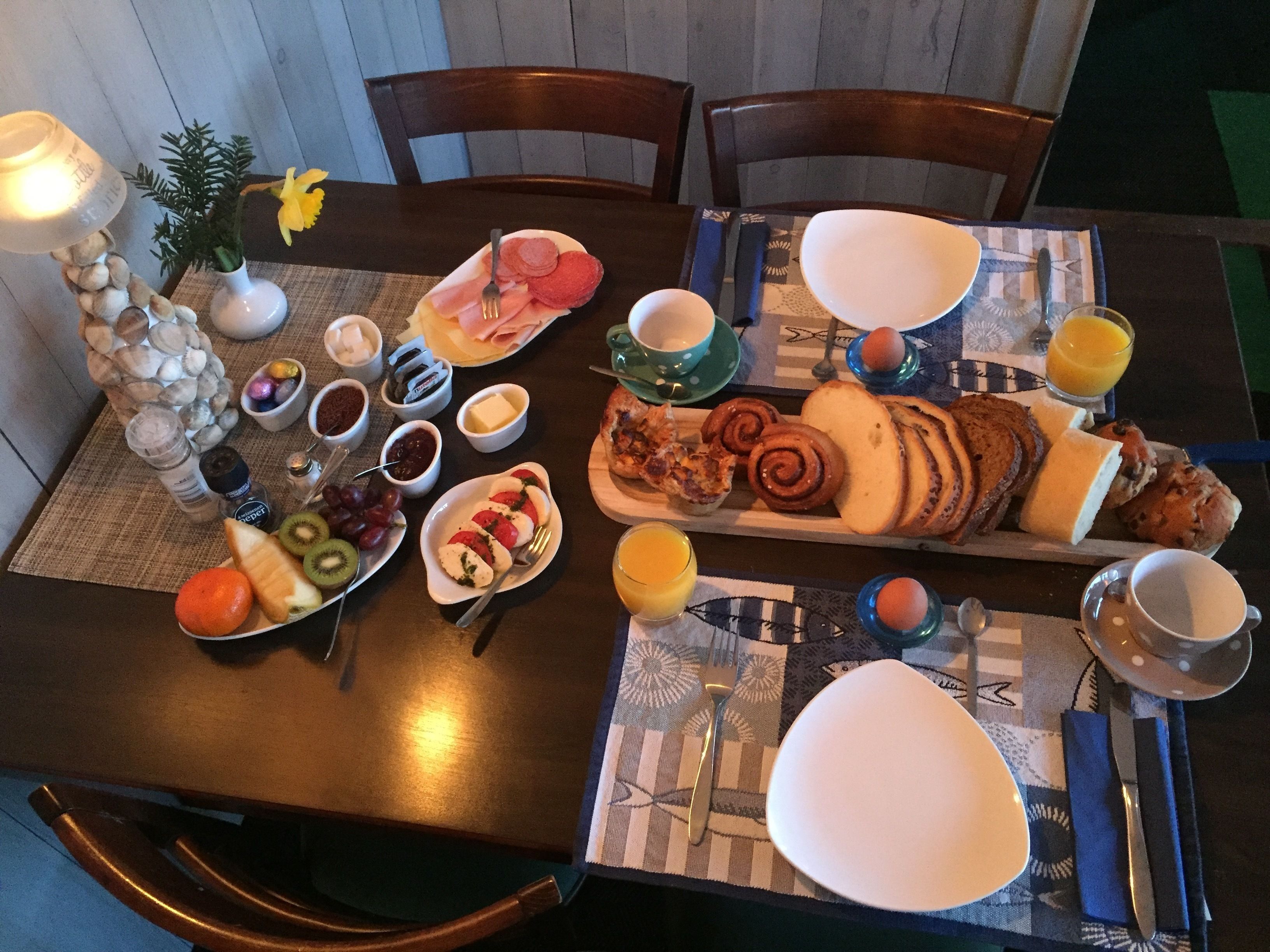 Free daily continental breakfast 