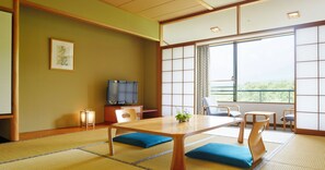 Tradisjonelt rom (Japanese Style) | Safe på rommet, wi-fi (inkludert) og sengetøy