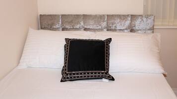 Apartment, 2 Bedrooms, Accessible, Ground Floor | 2 bedrooms, Egyptian cotton sheets, premium bedding