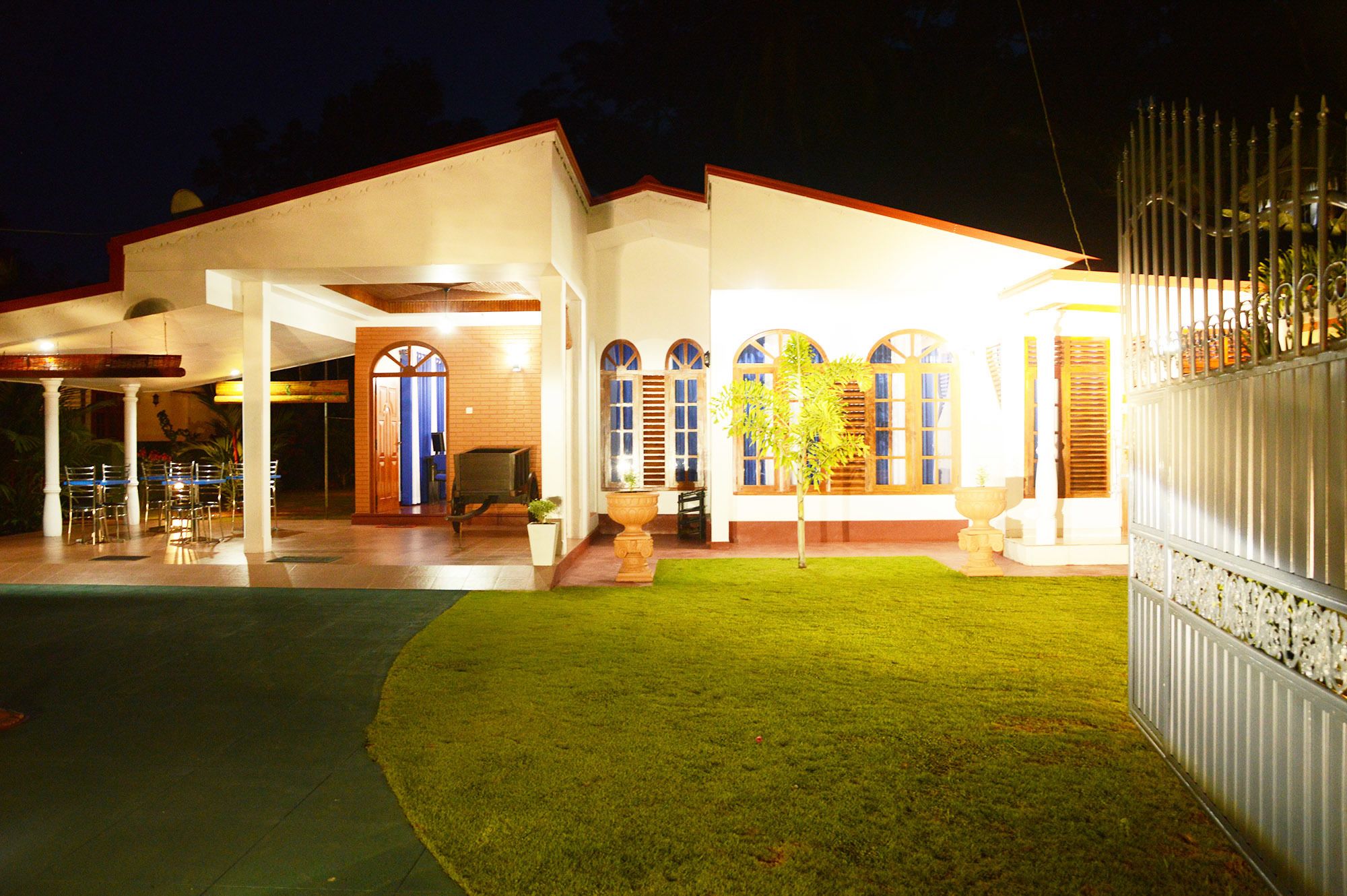 Front of property – evening/night