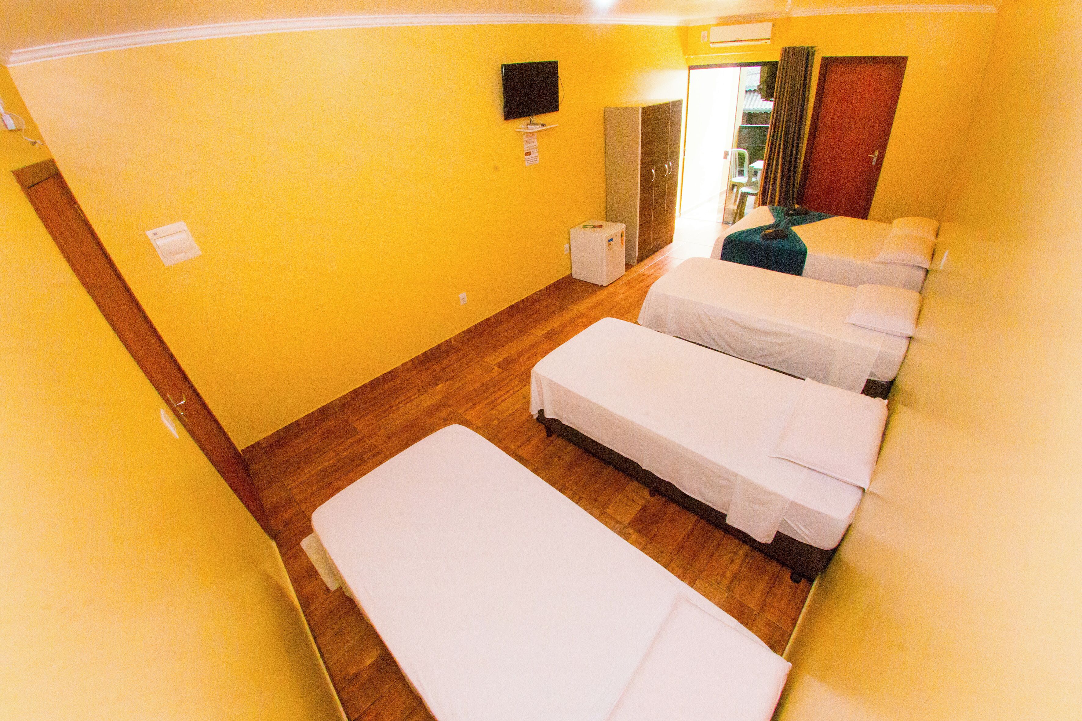 family room | minibar, blackout curtains, iron/ironing board, free wifi