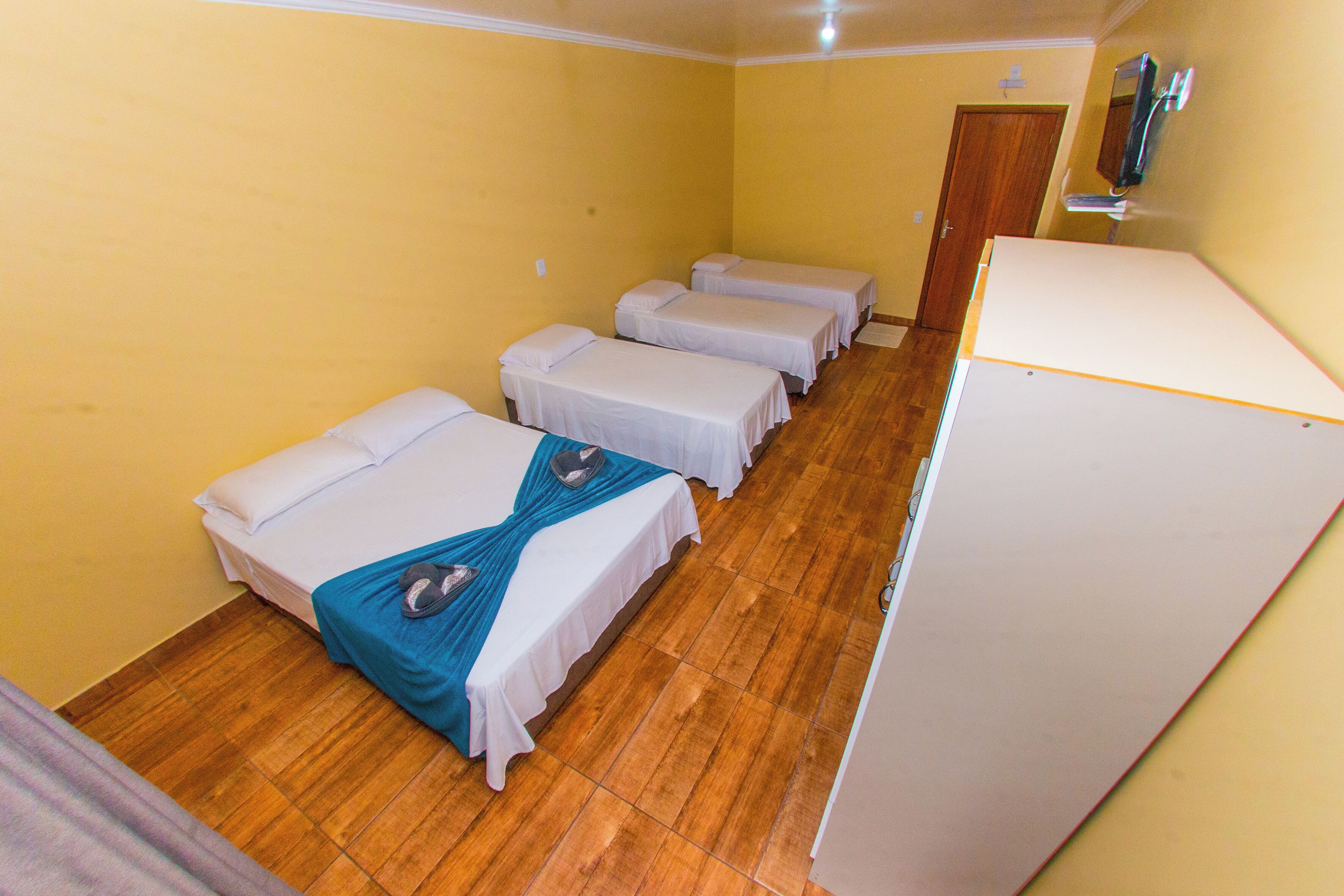 family room | minibar, blackout curtains, iron/ironing board, free wifi