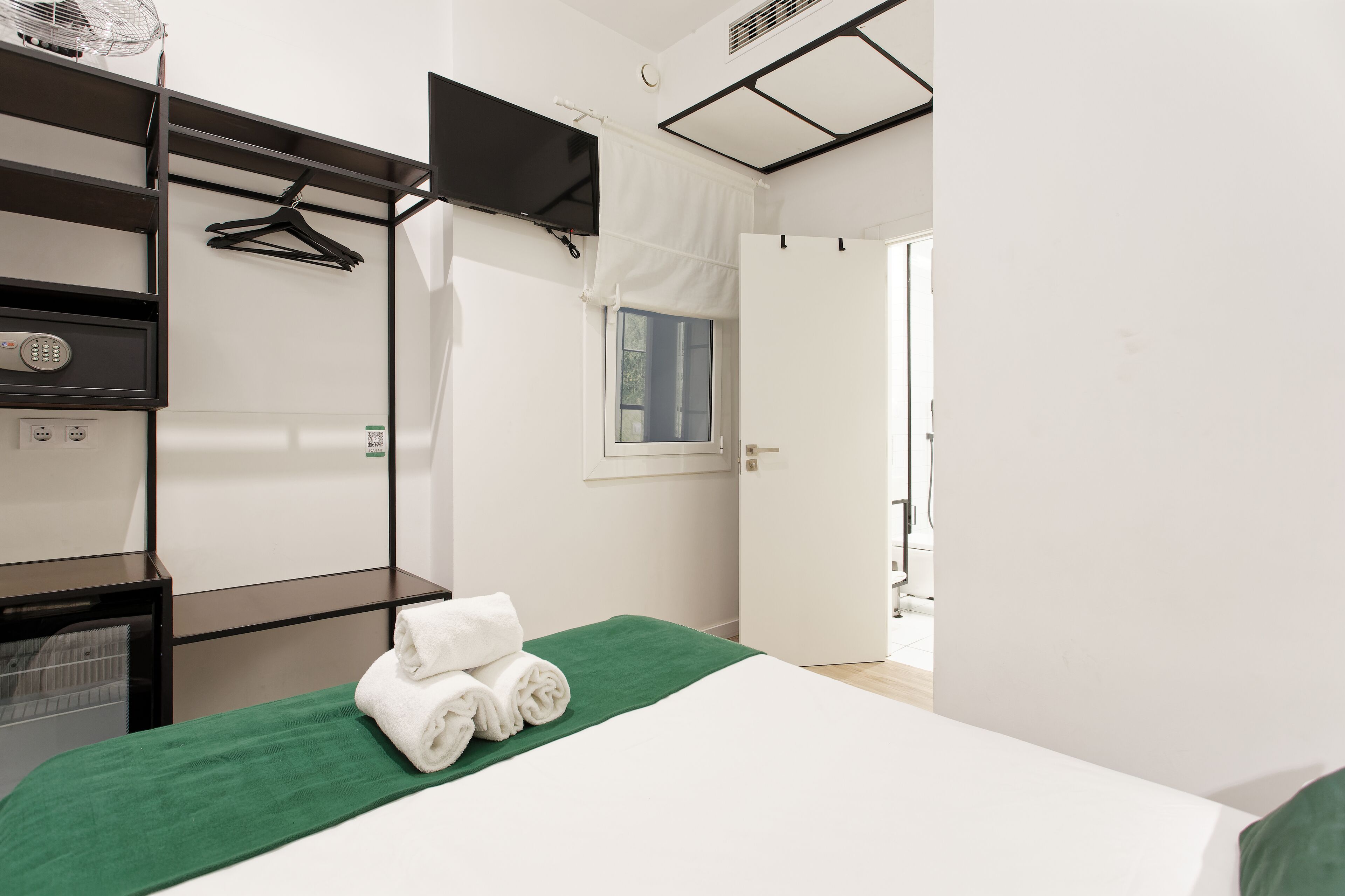 Photo - Bailén Green House