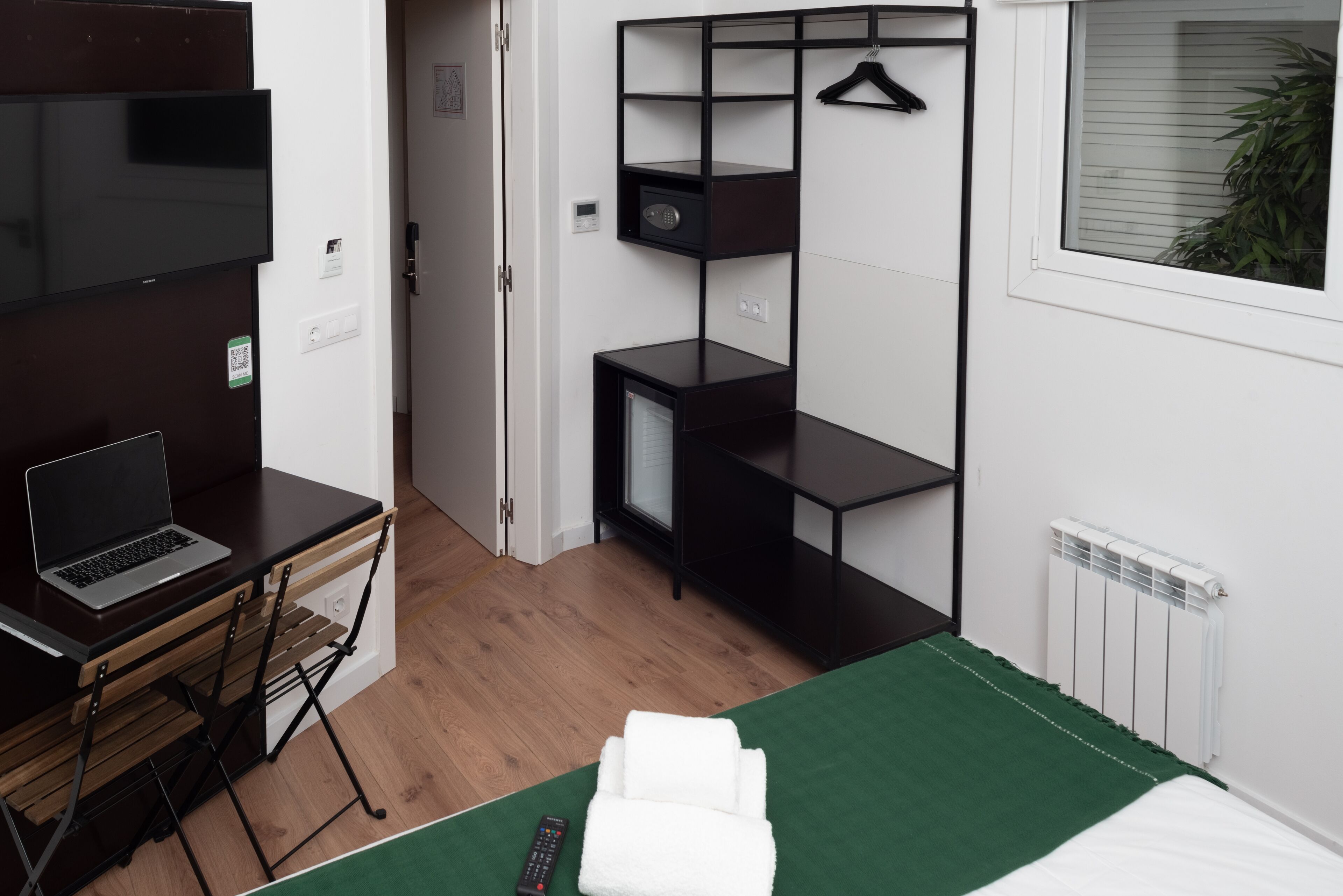 Photo - Bailén Green House