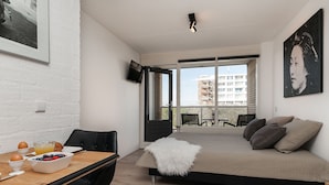 Unclassified image, 5 of 49, button - Beach House Egmond aan Zee (Egmond aan Zee)