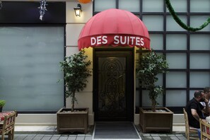 Entrada de la propiedad