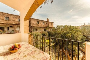 Studio | Terrace/patio - Residence La Rosa (Loiri Porto San Paolo)