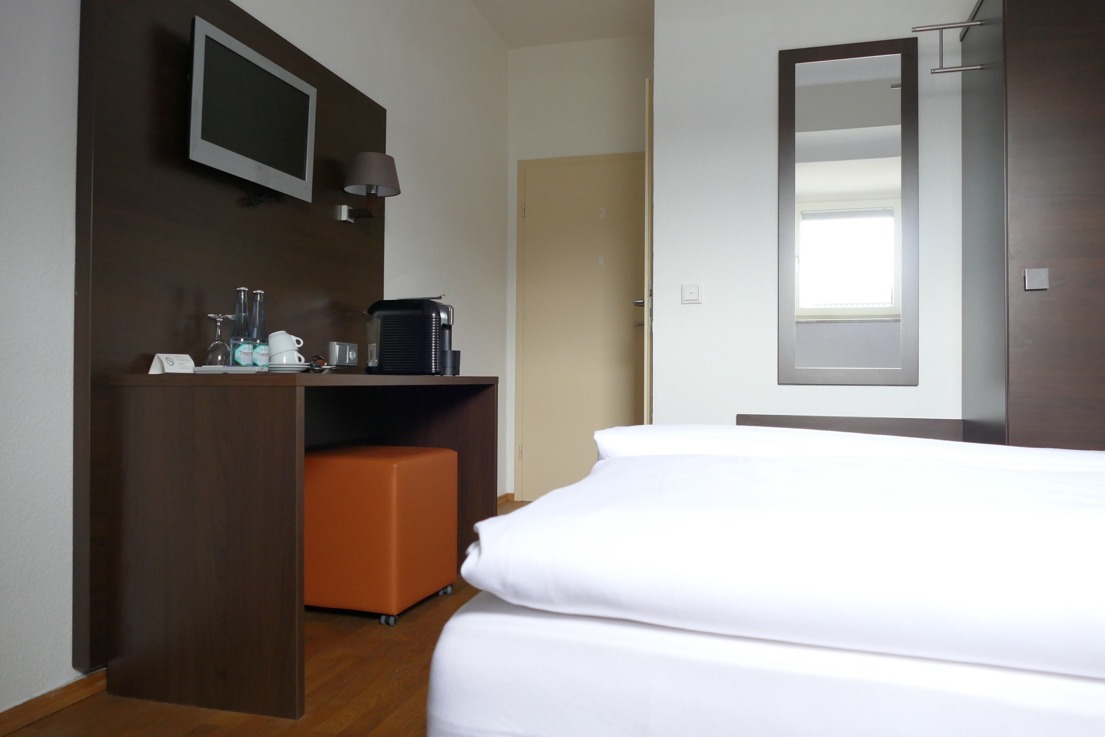 In-room safe, desk, free WiFi, bed sheets