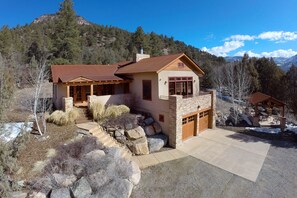 Exterior - Luxury Home on 3 acres w/ Awesome Views - 10 Miles North of Downtown Dgo - AC (Durango)