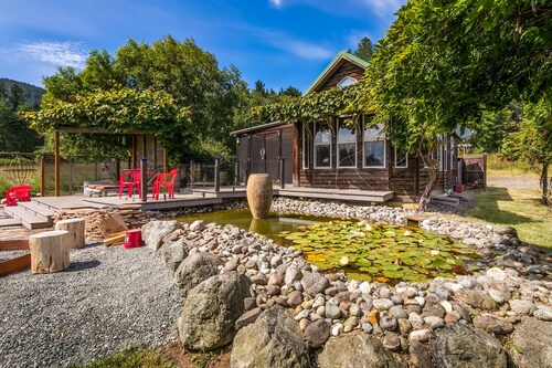 Orcas Island, Paris Cottage #213