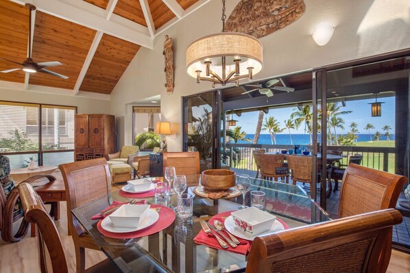 Dining - Aloha Condos, Kanaloa at Kona, Condo 1503, Oceanfront, AC (Kailua Kona)