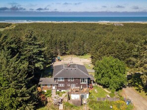 Birds eye view of Bloomer mansion