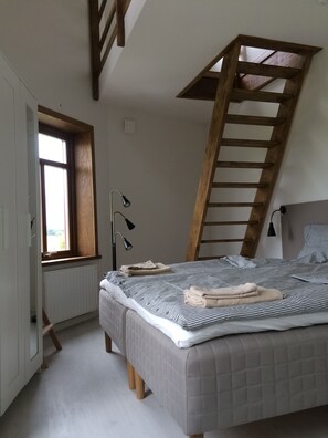 Flyingehus Tornrum | Cortinas blackout, tabla de planchar con plancha y wifi gratis