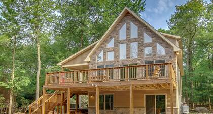 Eagles Nest by PMR, 6BR Mountain View, 9 Smart TVs, EV Charger, Skiing