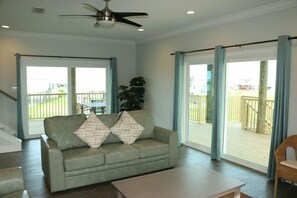 TV de tela plana, DVD player