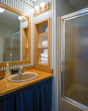 Towels - San Juan Island, Washington Way Chalet #127 (Friday Harbor)