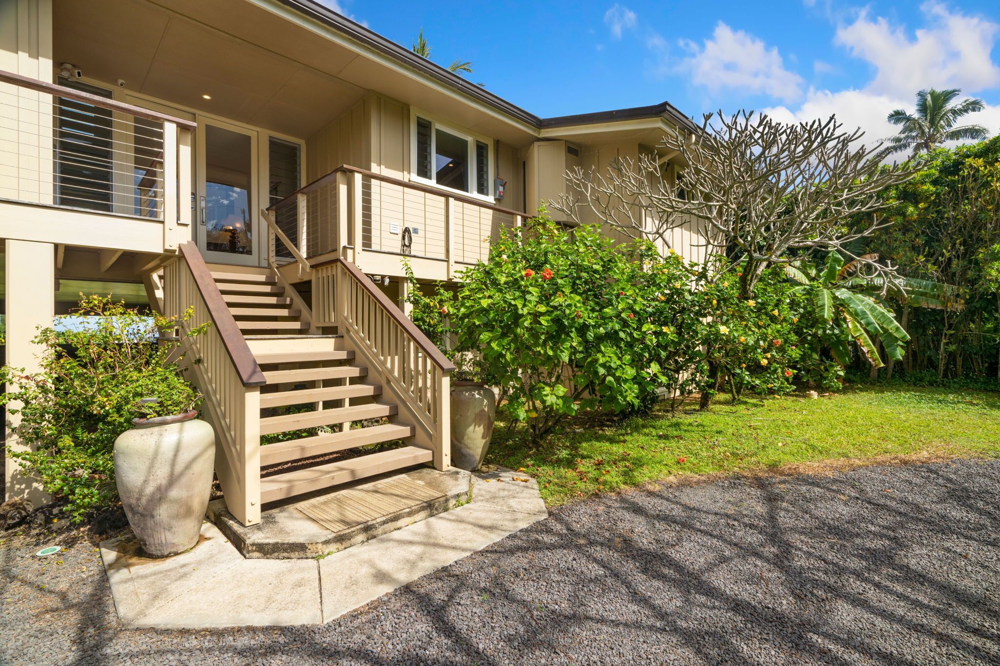 Beachfront Luxury Dream House with A\/C & Gym! - Photo 11