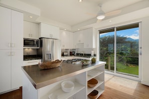 Fridge, microwave, coffee/tea maker, toaster