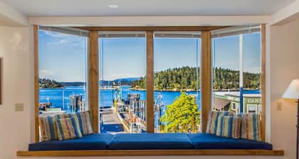 San Juan Island, Elwha Suite #1902