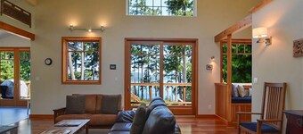 Lopez Island, Raven Rock #318