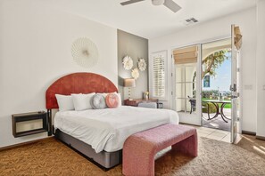 Desk, iron/ironing board, WiFi, bed sheets