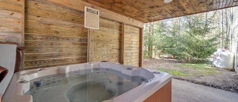 مغطس سبا خارجي