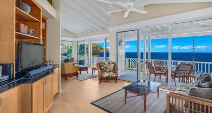Anini Beach House By Parrish Kauai - oceanfront on Anini Beach great for the fam