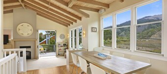 Immaculate Beach House with Great Views Of Mt Tam