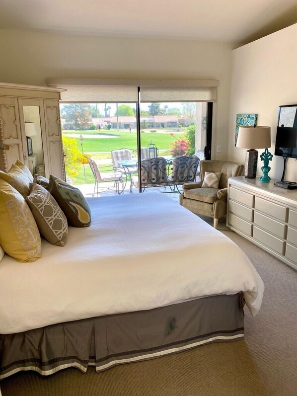 3 chambres, fer et planche à repasser, accès Internet, draps fournis