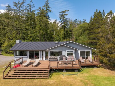 Lopez Island, Fisherman Bay Retreat #322