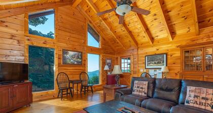 Dancing Bears Cabin | Breathtaking Sunrise Mountain Views!