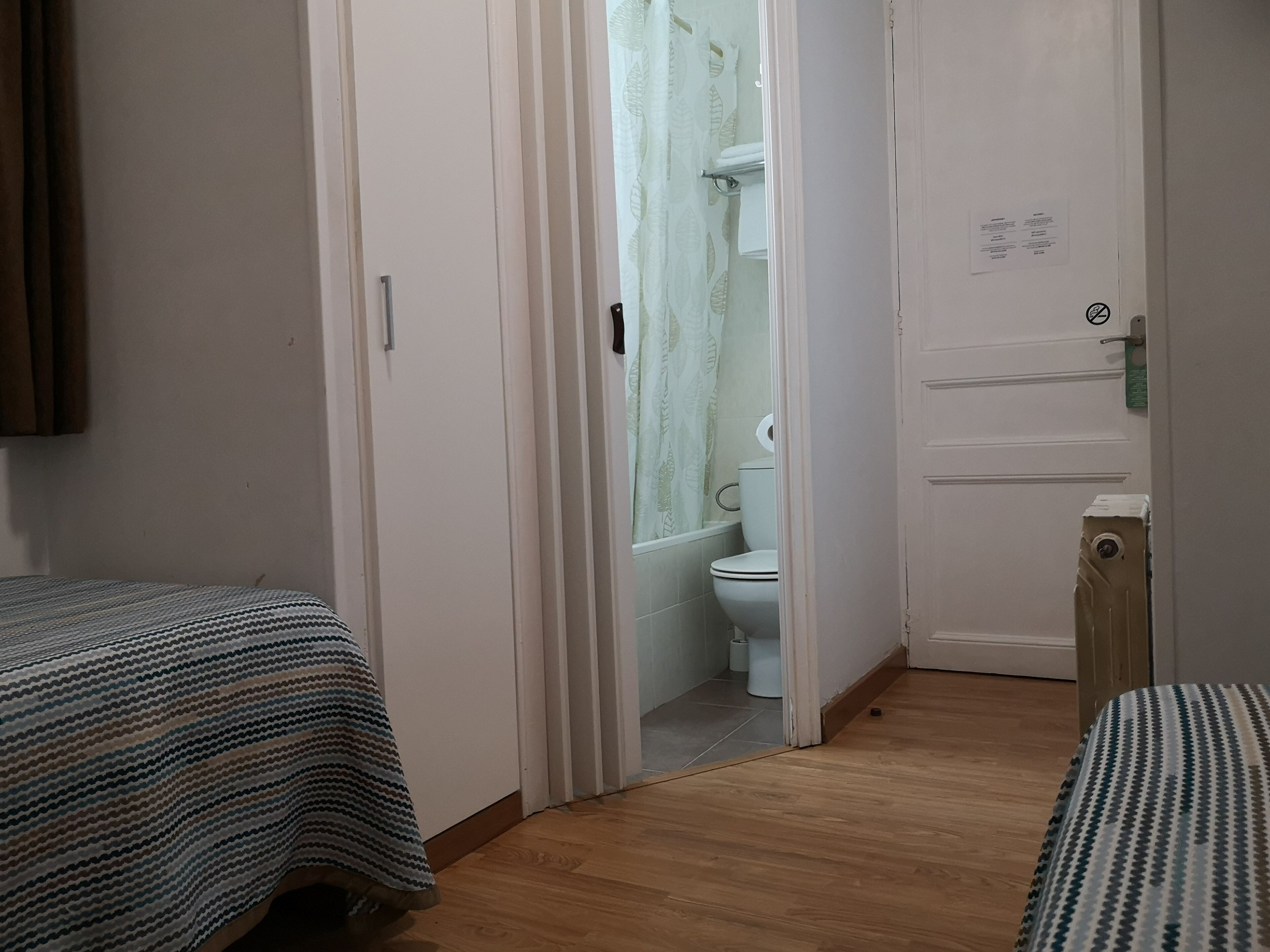 Foto - Hostal Lesseps