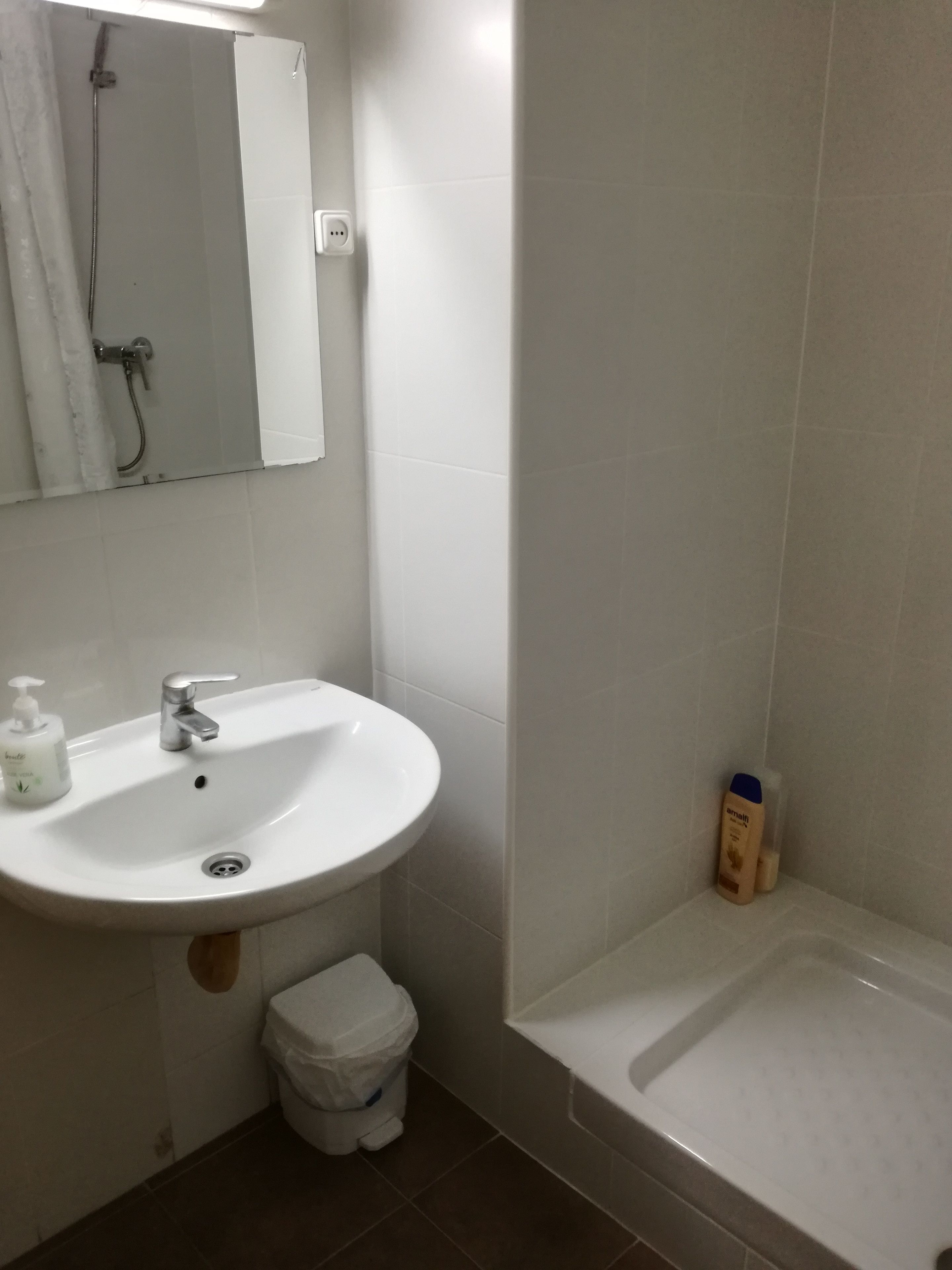 Foto - Hostal Lesseps