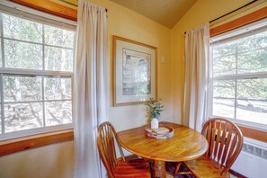 Dining Space | Dishware/Flatware