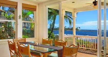 Hale Mahana Kai By Parrish Kauai: spacious oceanfront living w/ AC in bedrooms!