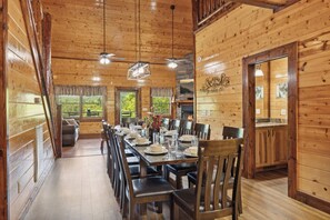 تناول الطعام