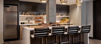 Yours Truly DC, Vignette Collection by IHG