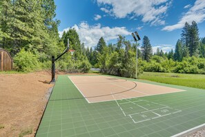 Sportplatz