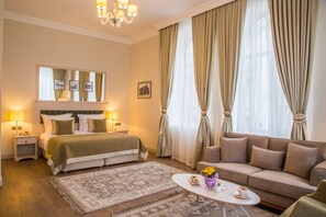 Executive Suite room | Living area - Boutique 19 Hotel (Baku)