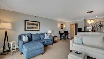 Flat-screen TV, fireplace
