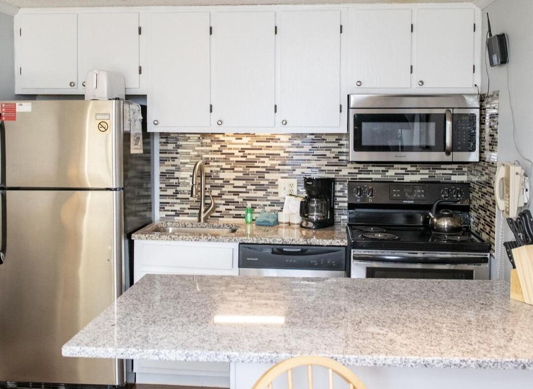 ML151| 2BR,Ski In/Out, Fire place