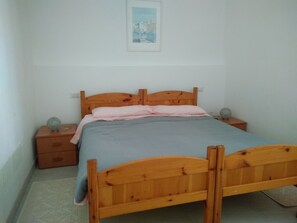 Triple Room | View from room - Villa Petrusa (Lipari)